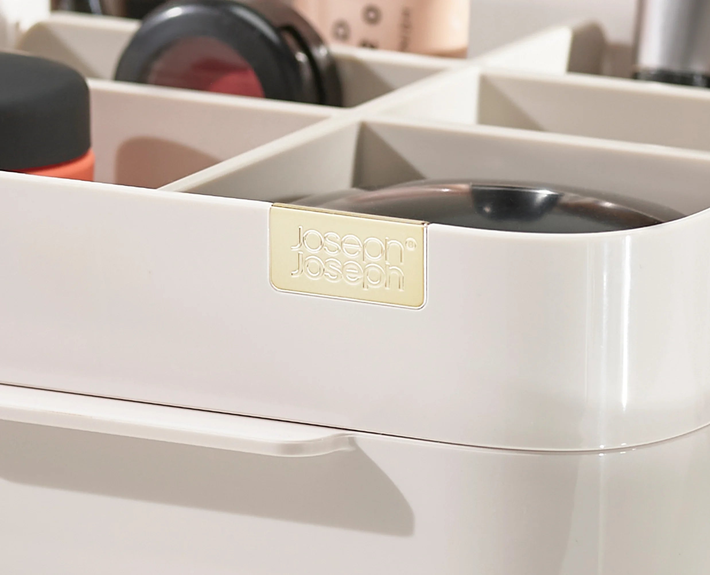 Make Me Up Compact Mirror & Makeup Organiser Set - 75007 - Image 8