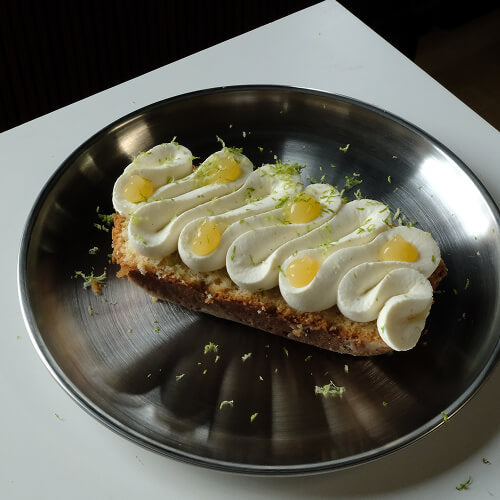 Zitronige Babka Piaskowa (polnischer Sandkuchen)