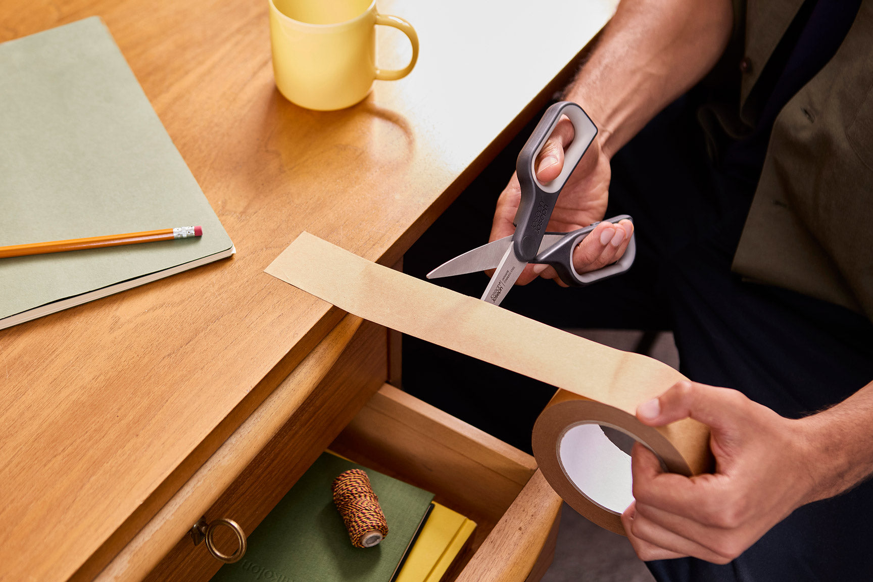 CutPlus Grey Scissors with Integrated Box Cutter