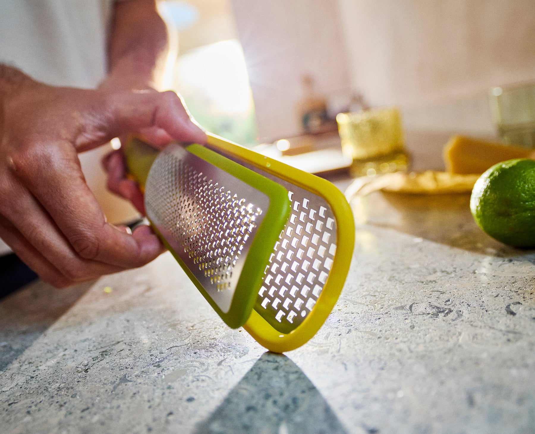 Nest Grate &amp; Zest™ 2-er Reiben-Set