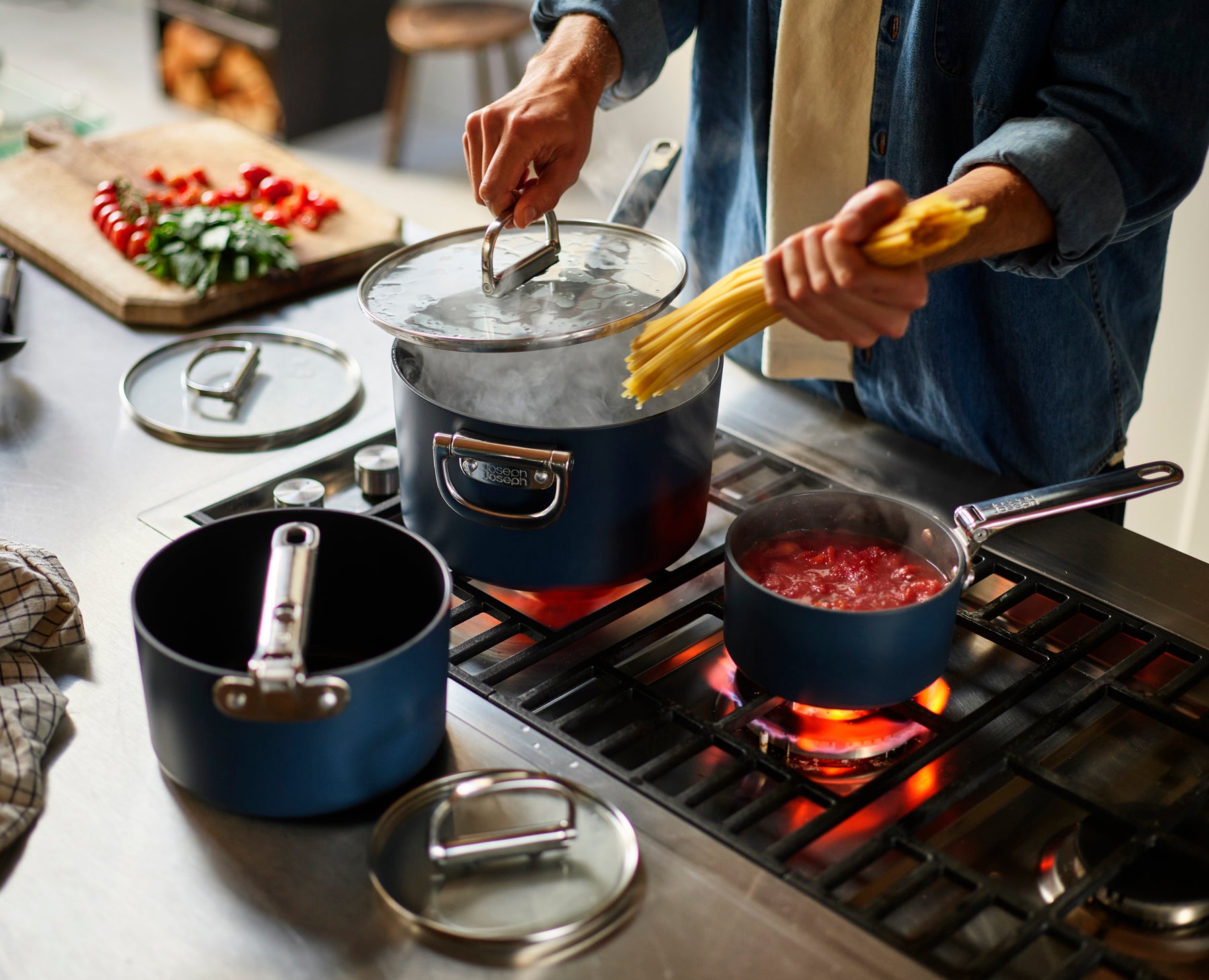 Space Stack Folding Handle Non-Stick 3-Piece Blue Saucepan Set With Lid Storage