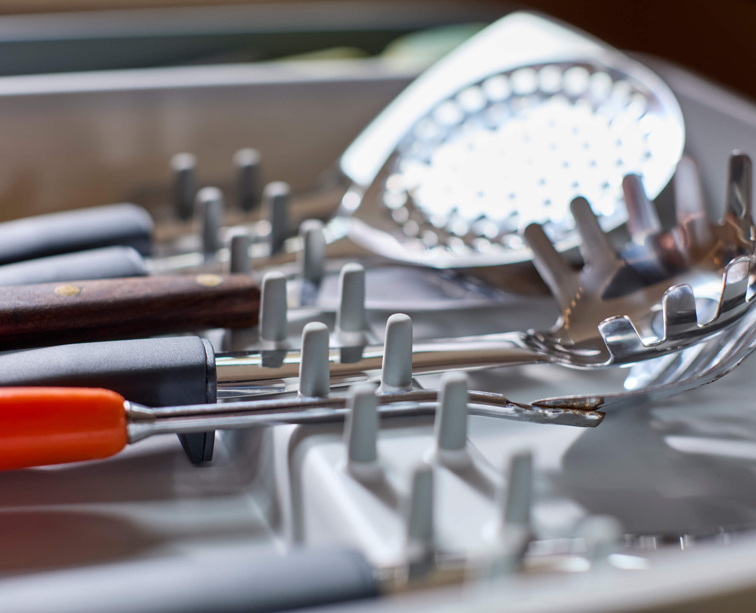 DrawerStore™ Expanding Utensil &amp; Gadget Organiser