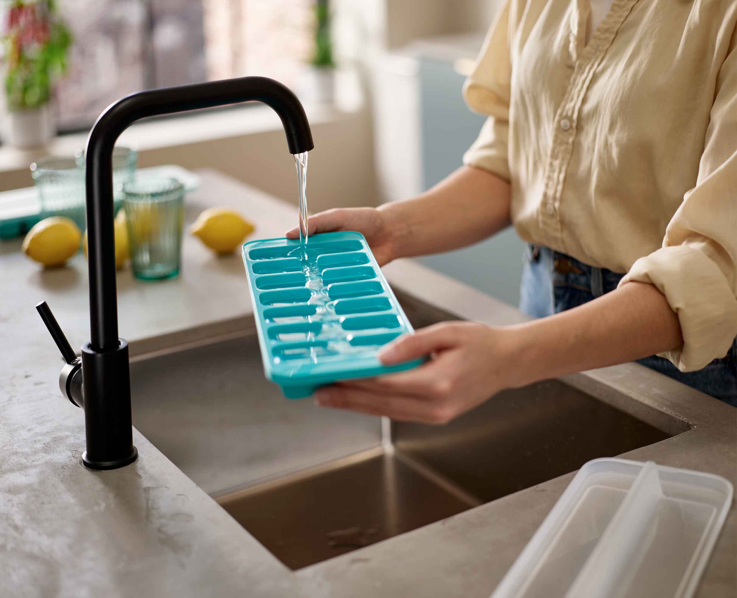 Flow Easy-fill Ice-cube Tray - 20196 - Image 3