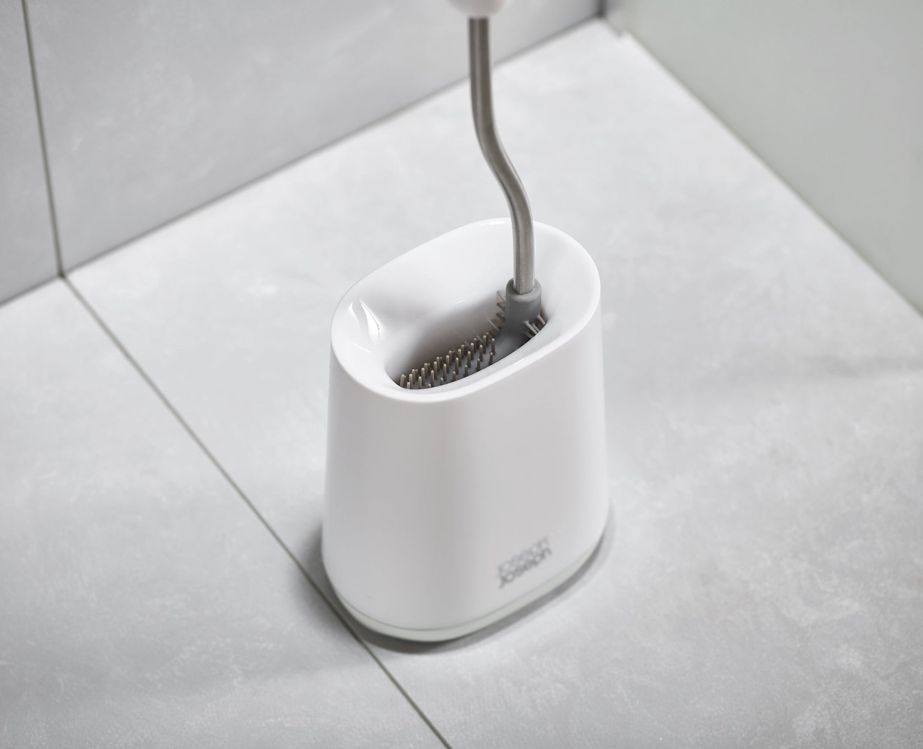 Flex™ Lite Toilet Brush White - Image 3